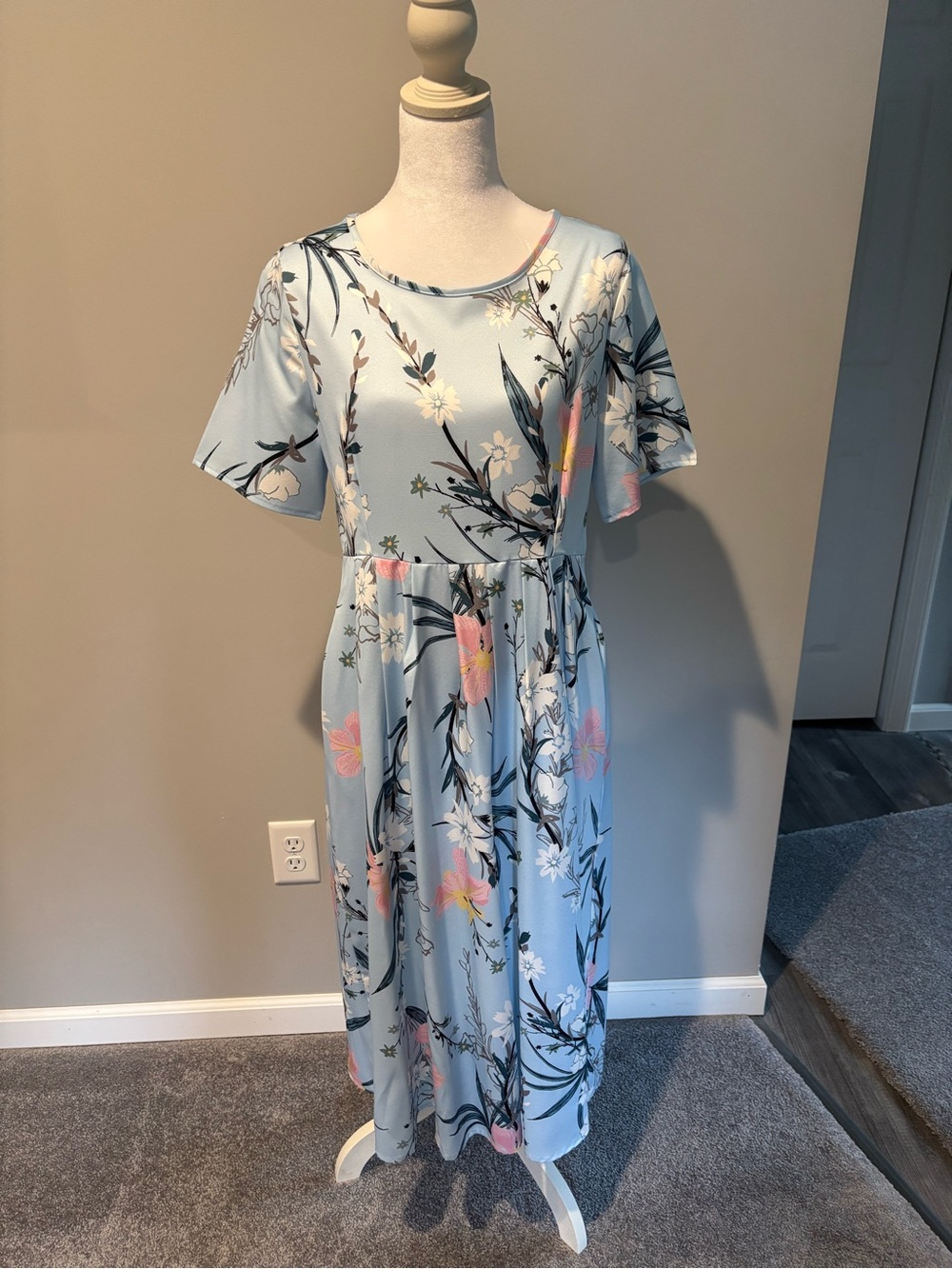 Light Blue Floral Midi Dress with Puff Sleeve